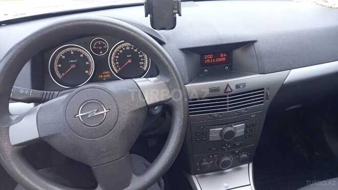 Opel Astra 2006, 290,000 km - 1.3 l - Bakı