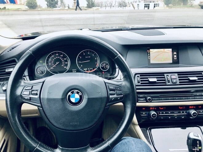 BMW 528 2013, 99,000 km - 2.0 л - Ağcabədi
