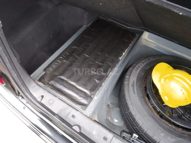 Mercedes E 240 1999, 400,000 km - 2.4 l - Bakı