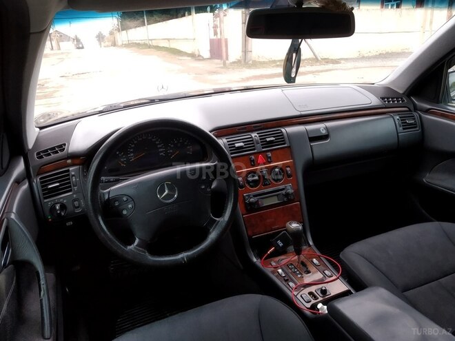 Mercedes E 240 1999, 400,000 km - 2.4 l - Bakı