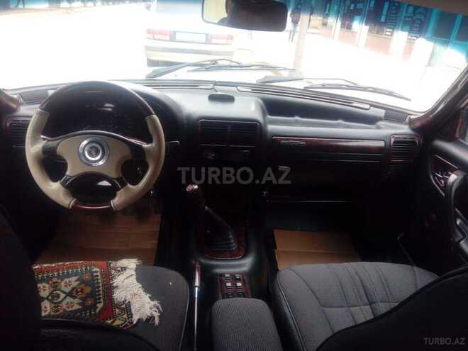 GAZ 31105 2004, 134,576 km - 2.4 l - Sumqayıt