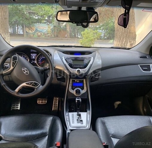 Hyundai Elantra 2011, 207,000 km - 1.8 l - Bakı