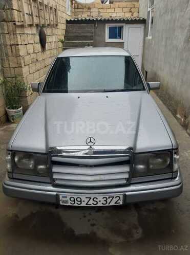 Mercedes E 260 1991, 395,000 km - 2.6 l - Bakı