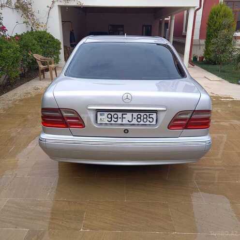 Mercedes E 270 2001, 450,000 km - 2.7 l - Bakı