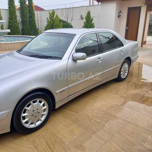 Mercedes E 270 2001, 450,000 km - 2.7 l - Bakı