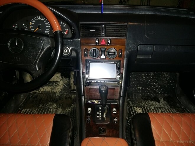 Mercedes C 200 1995, 283,662 km - 2.0 l - Xaçmaz