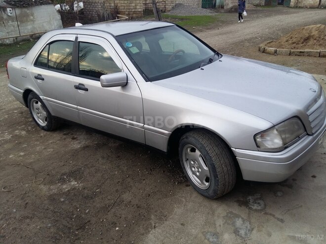 Mercedes C 200 1995, 283,662 km - 2.0 l - Xaçmaz