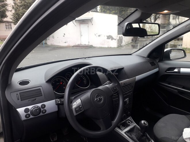 Opel Astra 2005, 230,000 km - 1.3 l - Bakı
