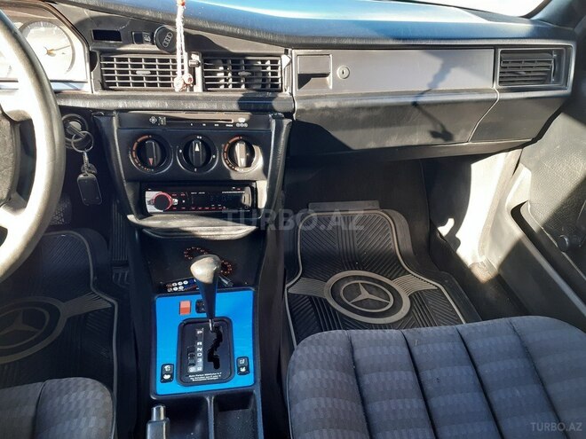 Mercedes 190 1990, 326,245 km - 2.0 l - Bakı