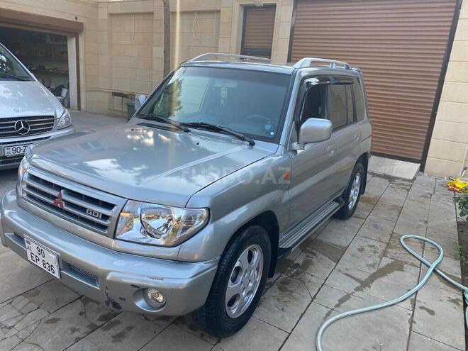 Mitsubishi Pajero io 2000, 230,000 km - 2.0 л - Bakı