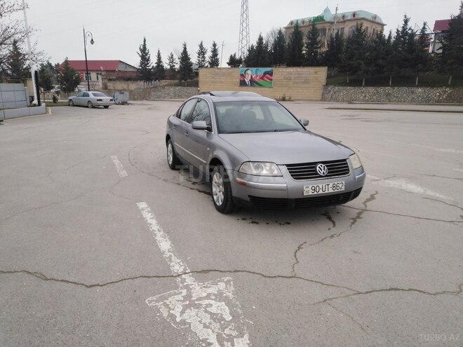 Volkswagen Passat 2002, 226,000 km - 1.8 l - Şamaxı