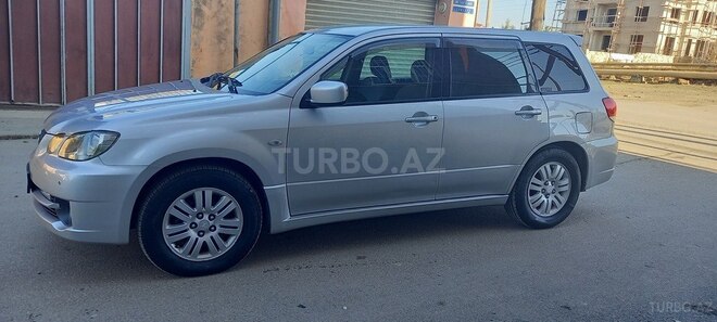 Mitsubishi Airtrek 2002, 220,000 km - 2.0 l - Bakı