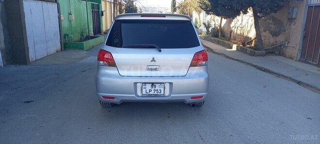 Mitsubishi Airtrek 2002, 220,000 km - 2.0 l - Bakı