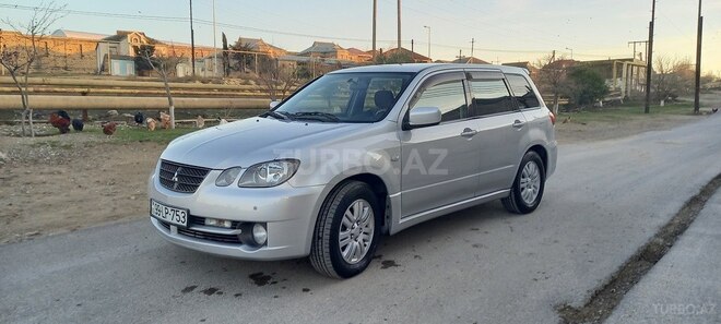 Mitsubishi Airtrek 2002, 220,000 km - 2.0 l - Bakı