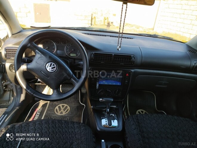 Volkswagen Passat 2003, 334,700 km - 1.8 l - Bakı