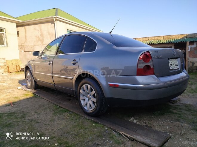 Volkswagen Passat 2003, 334,700 km - 1.8 l - Bakı