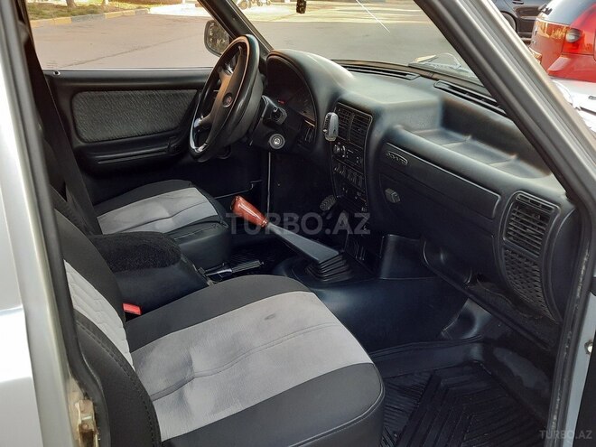 GAZ 3110 2004, 118,000 km - 2.4 л - Bakı