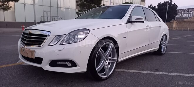 Mercedes E 200 2010, 198,000 km - 1.8 л - Bakı