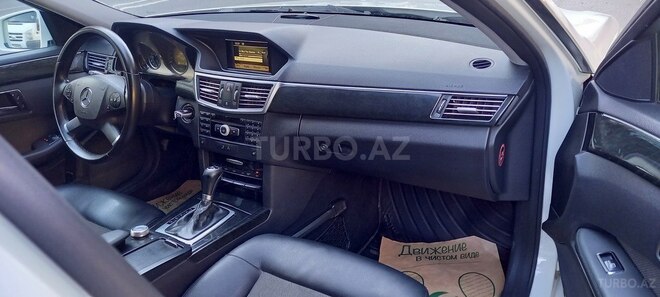 Mercedes E 200 2010, 198,000 km - 1.8 л - Bakı