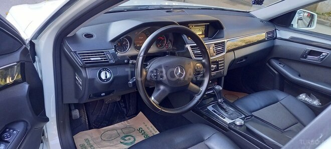 Mercedes E 200 2010, 198,000 km - 1.8 л - Bakı