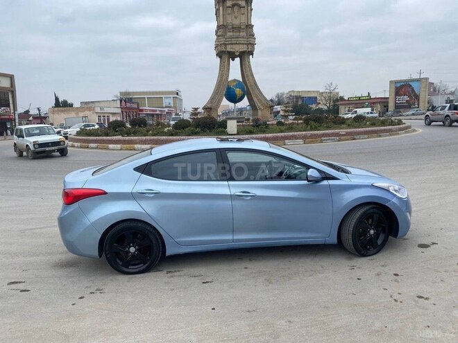 Hyundai Elantra 2011, 200,000 km - 1.8 l - Xaçmaz