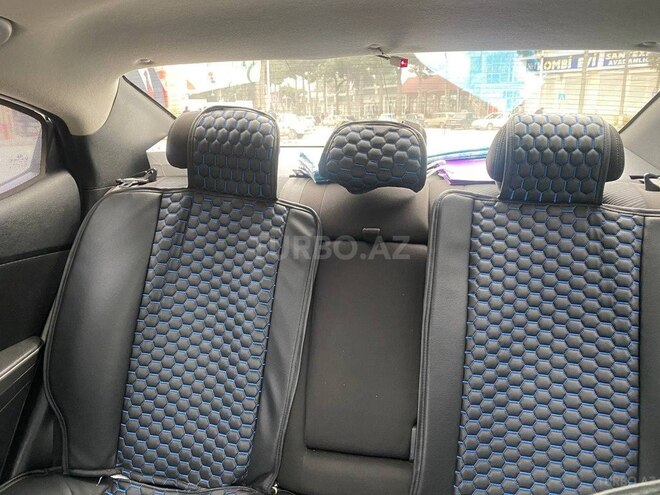Hyundai Elantra 2011, 200,000 km - 1.8 l - Xaçmaz
