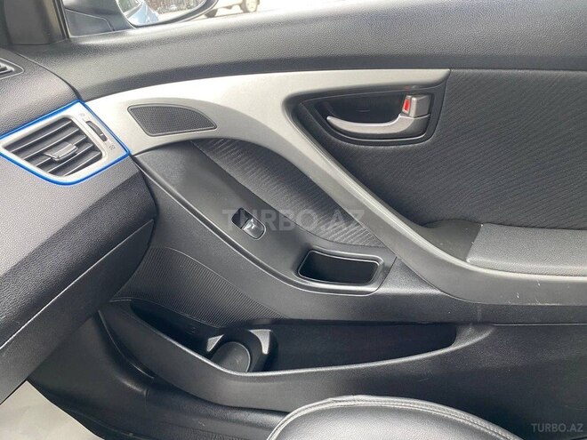 Hyundai Elantra 2011, 200,000 km - 1.8 l - Xaçmaz