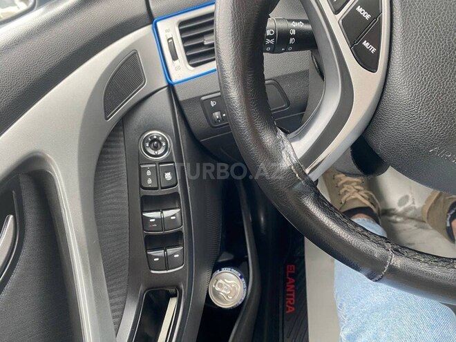 Hyundai Elantra 2011, 200,000 km - 1.8 l - Xaçmaz
