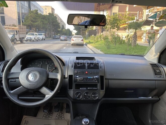 Volkswagen Polo 2006, 160,000 km - 1.2 l - Bakı
