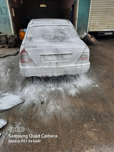 Mercedes C 200 1995, 283,662 km - 2.0 l - Xaçmaz