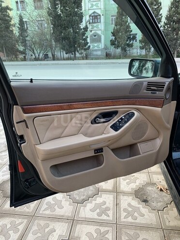 BMW 528 1997, 271,000 km - 2.8 l - Gəncə