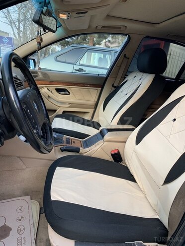 BMW 528 1997, 271,000 km - 2.8 l - Gəncə