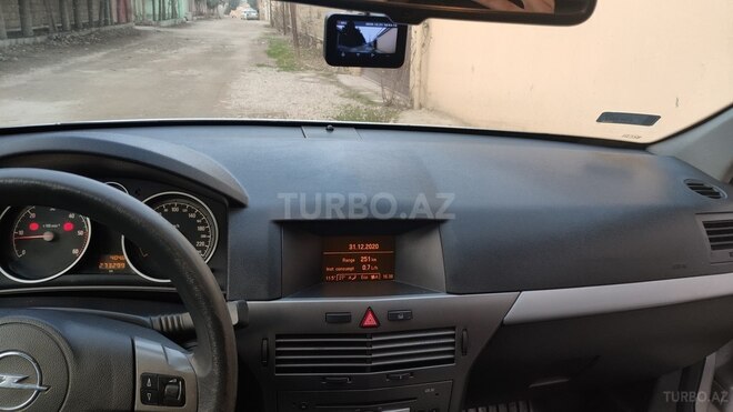 Opel Astra 2005, 273,300 km - 1.3 l - Bakı