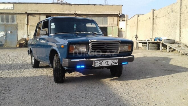 LADA (VAZ) 2107 1998, 172,000 km - 1.3 l - Şabran