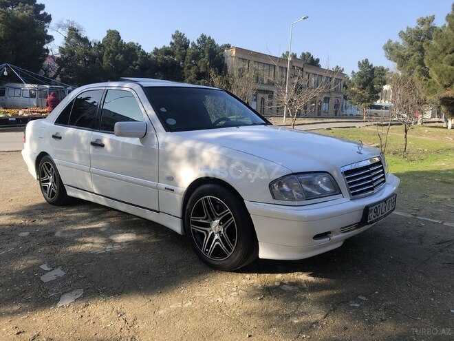 Mercedes C 280 1998, 157,000 km - 2.8 l - Sumqayıt