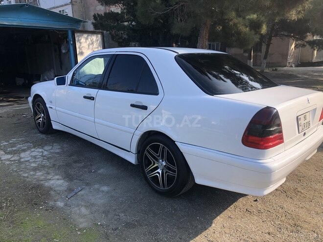 Mercedes C 280 1998, 157,000 km - 2.8 l - Sumqayıt
