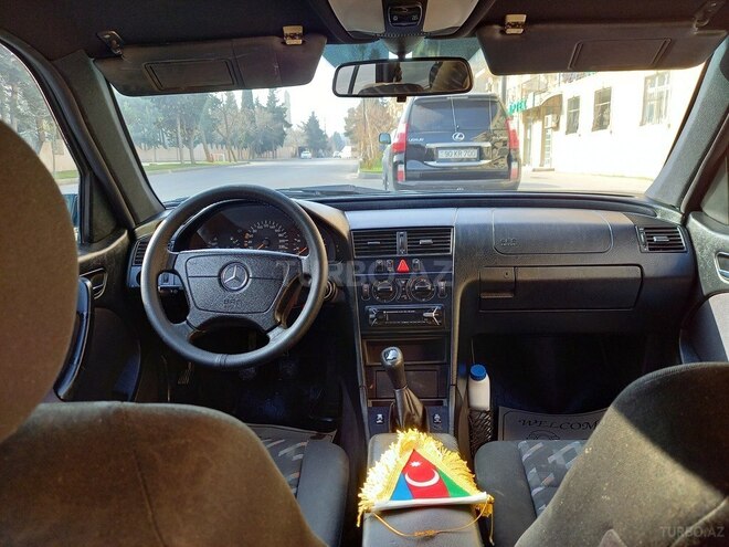 Mercedes C 180 1999, 270,000 km - 1.8 l - Bakı