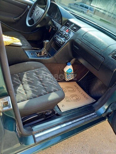 Mercedes C 180 1999, 270,000 km - 1.8 l - Bakı