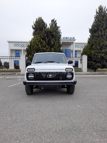LADA (VAZ) Niva 2012, 120,000 km - 1.7 l - Göyçay