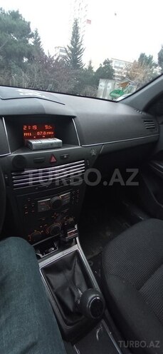 Opel Astra 2005, 158,000 km - 1.4 l - Bakı