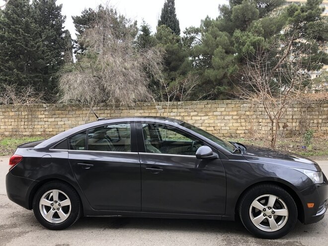 Chevrolet Cruze 2010, 120,000 km - 1.4 л - Bakı