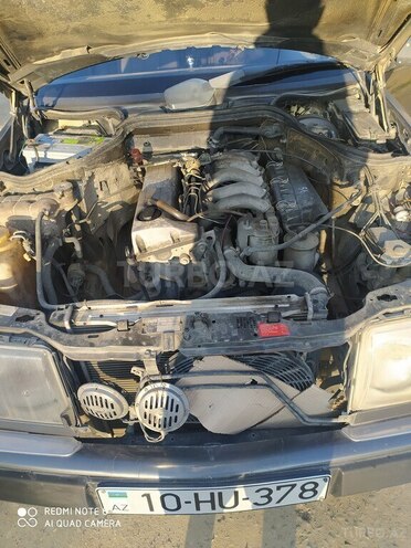 Mercedes E 250 1989, 356,544 km - 2.5 l - Bakı