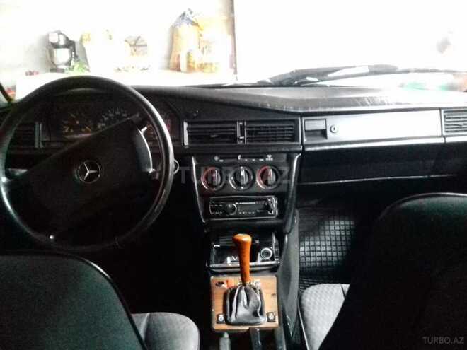 Mercedes 190 1991, 377,000 km - 1.8 л - Mingəçevir