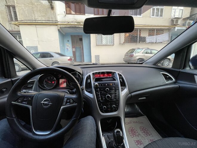 Opel Astra 2011, 168,000 km - 1.3 l - Bakı