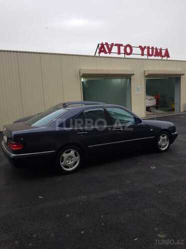 Mercedes E 240 1998, 350,000 km - 2.4 л - Bakı