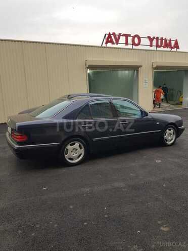 Mercedes E 240 1998, 350,000 km - 2.4 л - Bakı