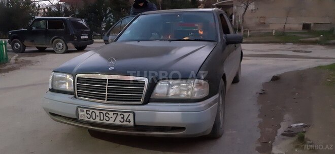 Mercedes C 220 1993, 376,000 km - 2.2 l - Sumqayıt