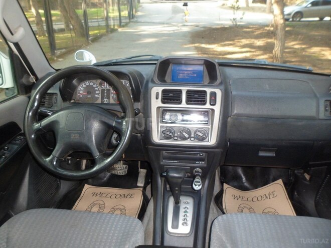 Mitsubishi Pajero io 2000, 272,500 km - 1.8 l - Bakı