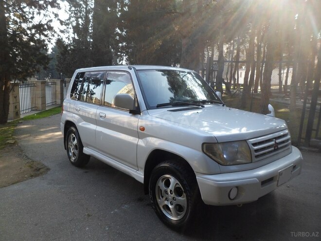 Mitsubishi Pajero io 2000, 272,500 km - 1.8 l - Bakı