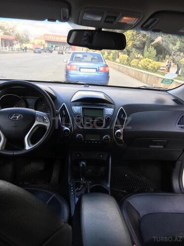 Hyundai ix35 2011, 148,800 km - 2.0 л - Bakı